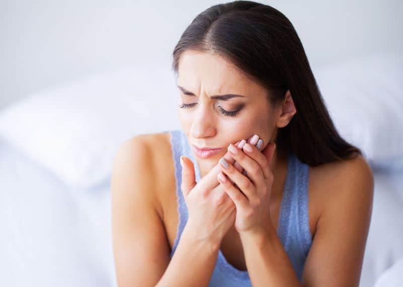 Steps to Differentiate Tooth Infection and Nerve Pain