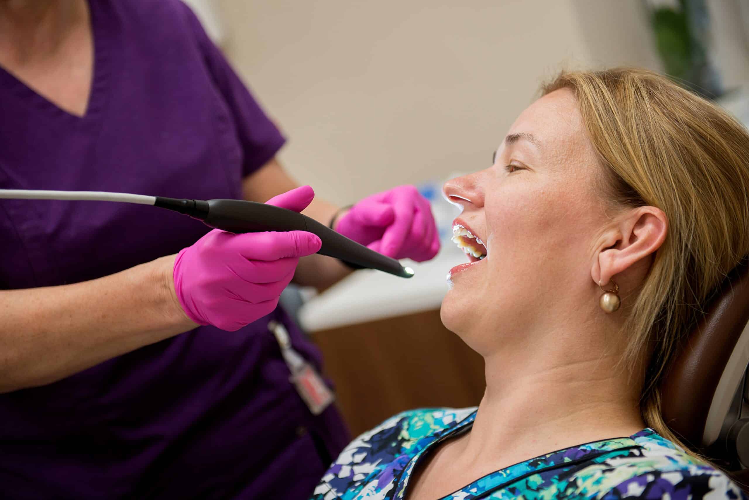 What Causes Throbbing Tooth Pain That Comes and Goes?